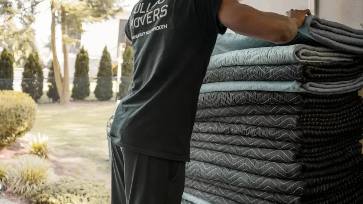 Bulldog Movers moving pad and furniture protection for Derwood moving services