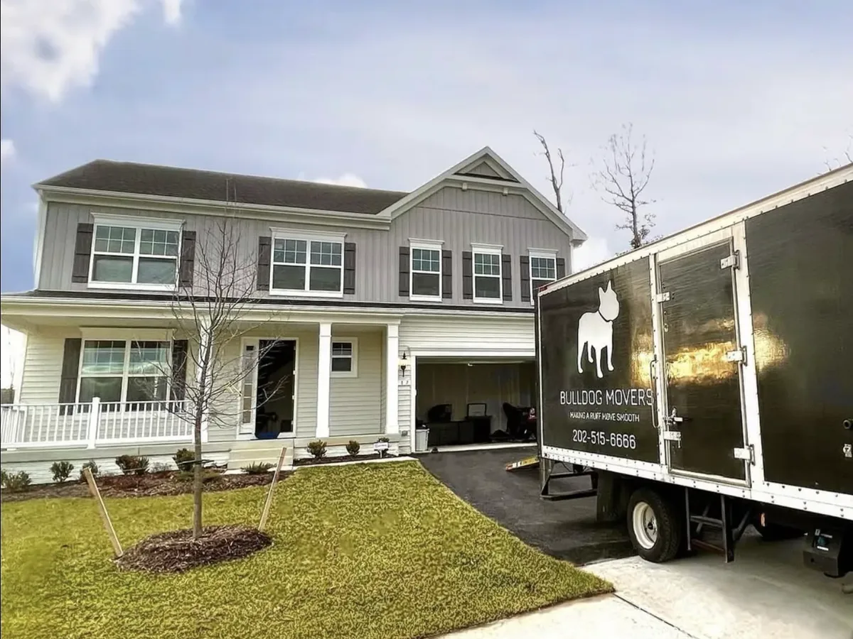 Bulldog Movers home moving truck setup for Maryland moving customers