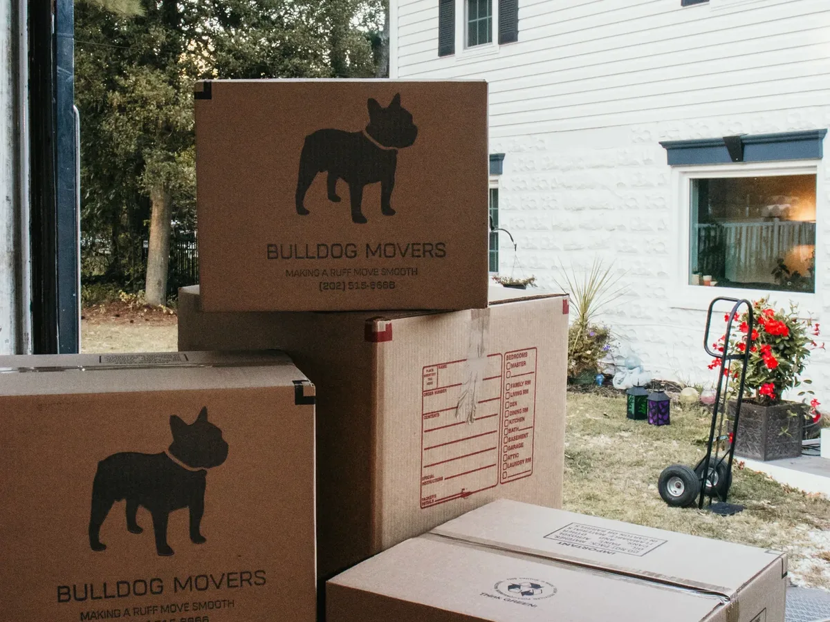 Bulldog Movers home box staging for Potomac moving customers